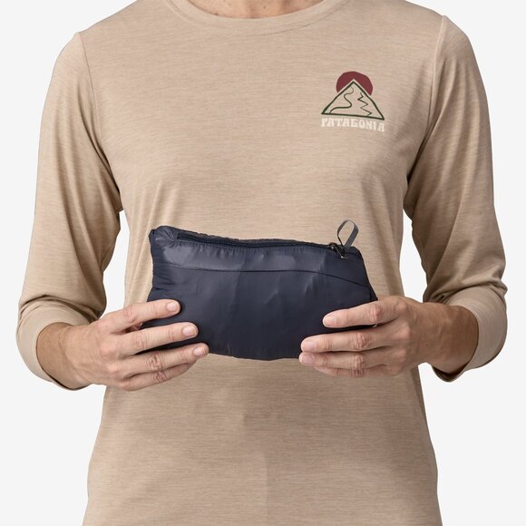 Brand New Patagonia Women's Down Sweater Vest/Outer wear, Size Small, Black - Picture 5 of 9